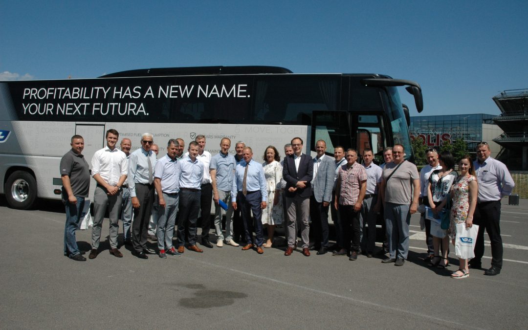 Kaune pristatyti „VDL Futura“ autobusai