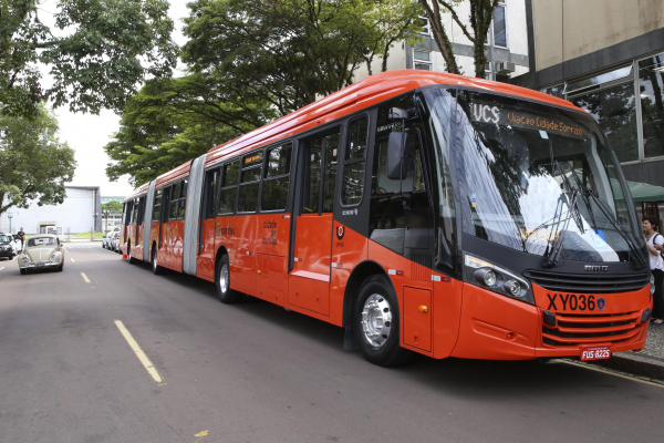 „Scania” autobusai – Kuritibos miesto BRT linijoms