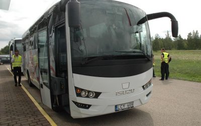 Autobusų gamintojai suteikia galimybę vežėjams susipažinti su naujais autobusais