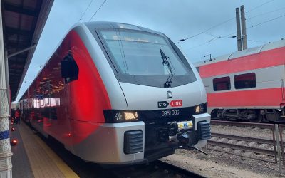 Istorinė diena Lietuvos geležinkeliams: į pirmąją kelionę išriedėjo naujasis „Stadler“ traukinys